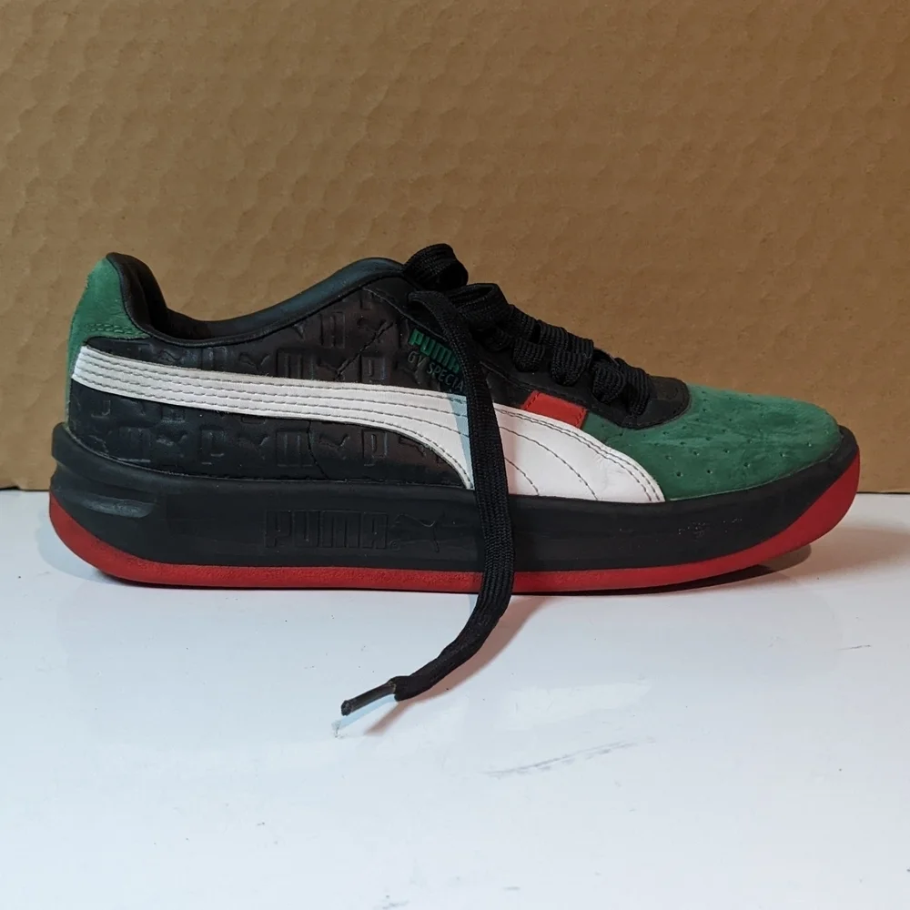 Puma Men's Green and Black Sneakers Size 6c